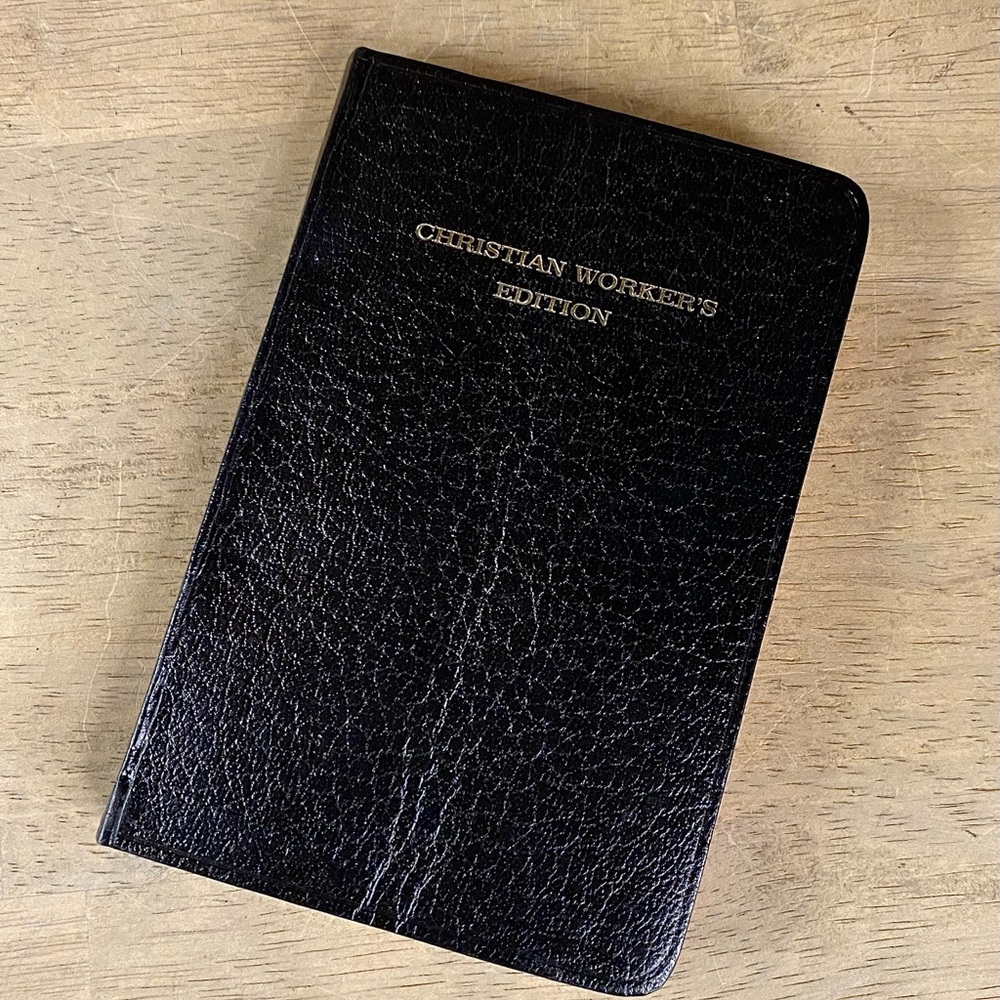 Vtg Christian‎ Worker's New Testament With Psalms Pocket Size Faux Leather Bible